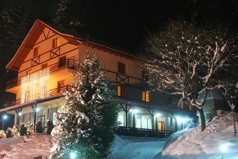 Voronet Residence Gura Humorului Exterior foto